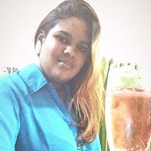 Meet your Posher, Emelyn